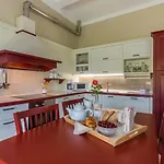 Casa Emanuela Villa